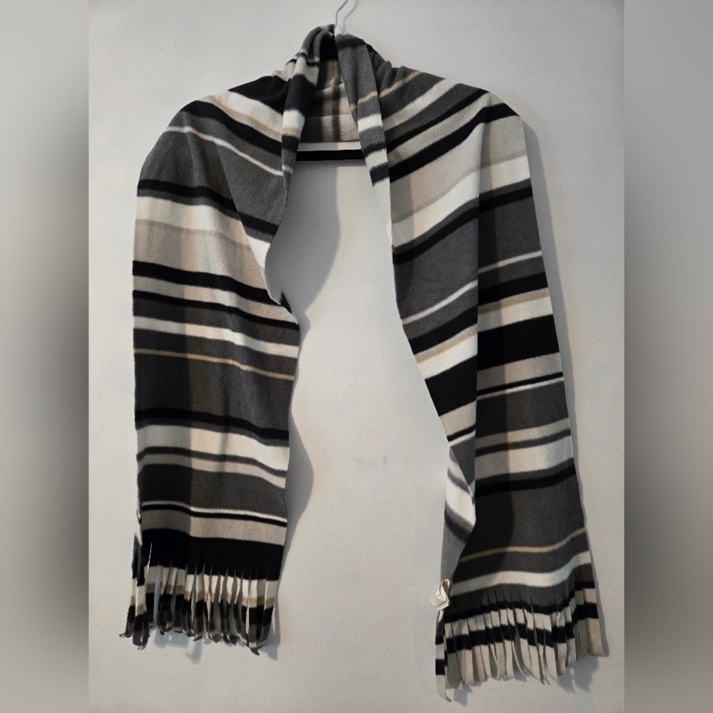 37 Inch Black, Gray And White Stripe Old Navy Scarf